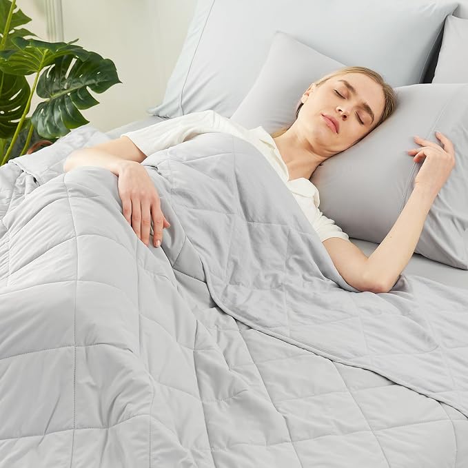 Cozy Bliss Cooling Blanket for Hot Sleepers, Q-Max 0.4 Cooling Comfort Queen by CozyBliss