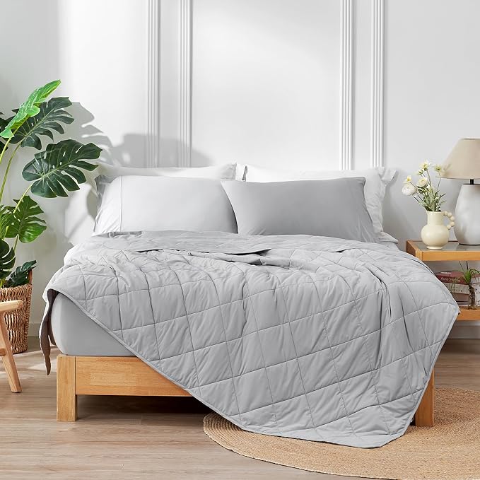 Cozy Bliss Cooling Blanket for Hot Sleepers, Q-Max 0.4 Cooling Comfort King Size - Image 4