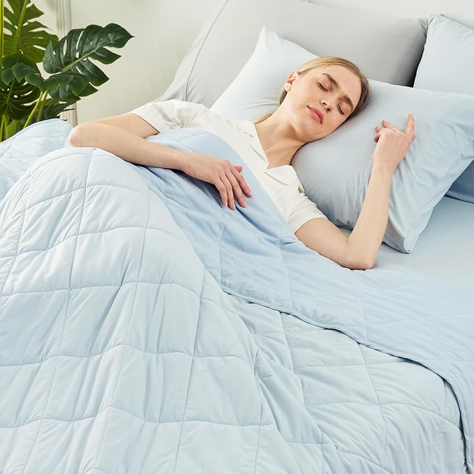 Cozy Bliss Cooling Blanket for Hot Sleepers, Q-Max 0.4 Cooling Comfort King Size - Image 8