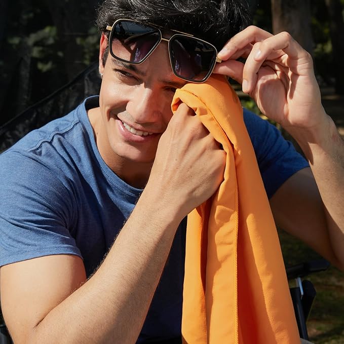 Rainleaf Microfiber Towel Perfect Travel & Gym & Camping Towel. Quick Dry - Image 4