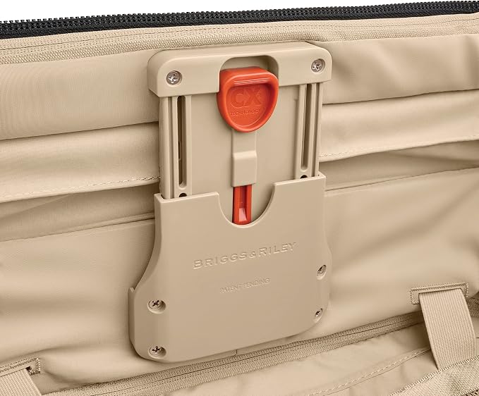 Briggs & Riley 31" Extra Large Expandable Spinner - Image 10