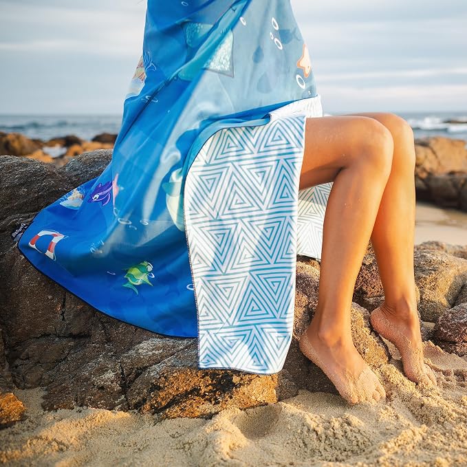 Elite Trend Microfiber Beach Towel - Image 3