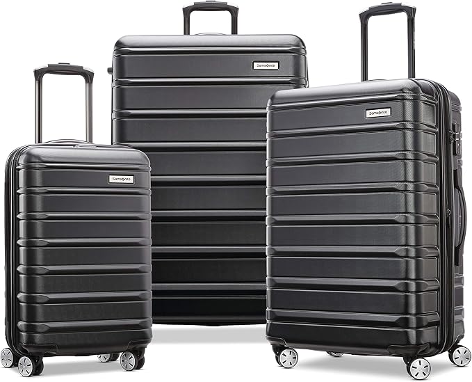 Samsonite Omni 2 Hardside Expandable Luggage by Samsonite